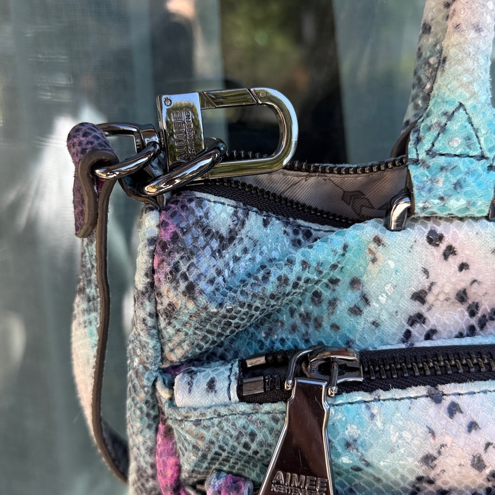 Aimee Kestenberg Shoulder Bag - Picture 3 of 11
